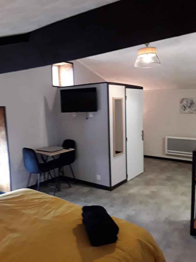 La Chambre D'A Cote Doulezon Ngoại thất bức ảnh