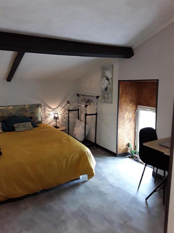 La Chambre D'A Cote Doulezon Ngoại thất bức ảnh